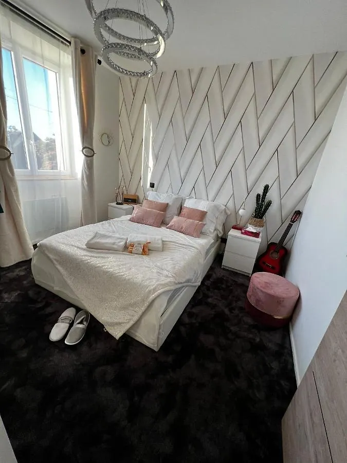 Maison Cocooning 3 Chambres Double ドゥアルヌネ フランス
